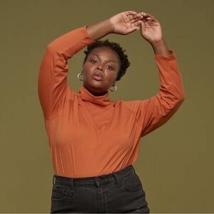 Tradlands Women's Long Sleeve Tee in Rust Orange